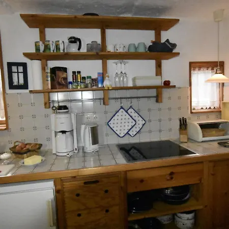 Idyllic Holiday In Near Forest Vakantiehuis